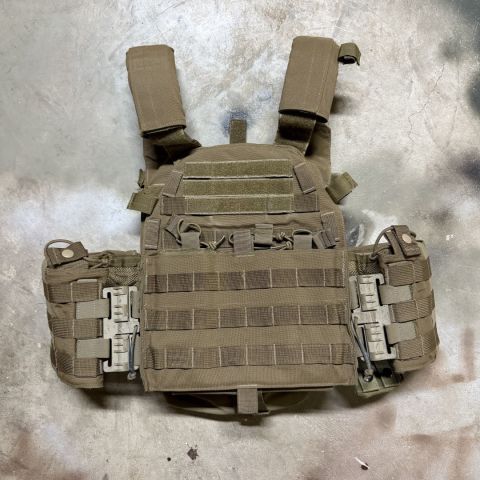  Crye / LBT Plate Carrier