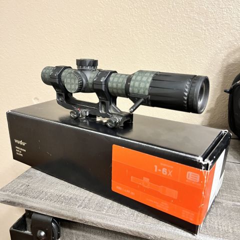 Eotech Vudu 1-6 FFP with Geissele 1.93 Mount