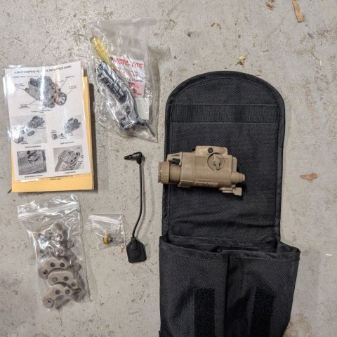 Insight AN/PEQ14 light