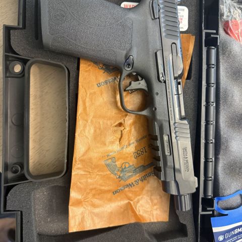 S&W 5.7 THUMB SAFETY