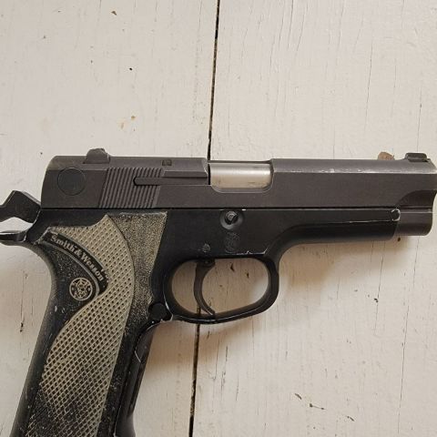S&w 915 ca transferable 