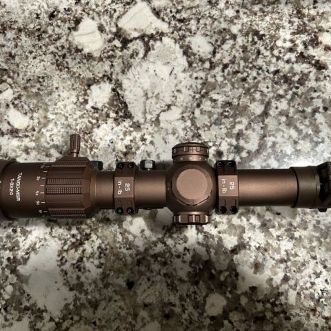 Sig Tango-MSR 1-8x24 + Mount