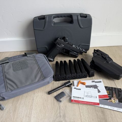 Sig P320 AXG Pro w/ more