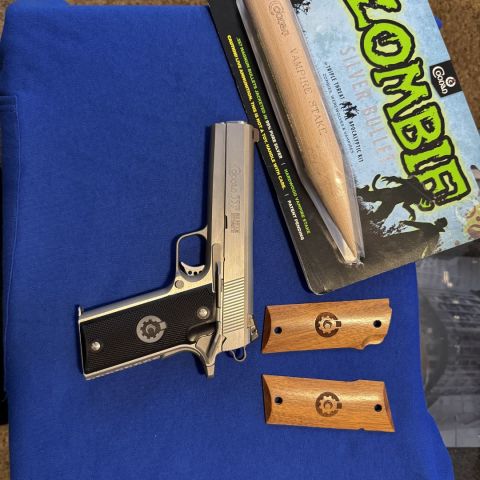 Coonan .357 Grips only 