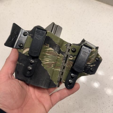 CZ P10C/TLR7 holster