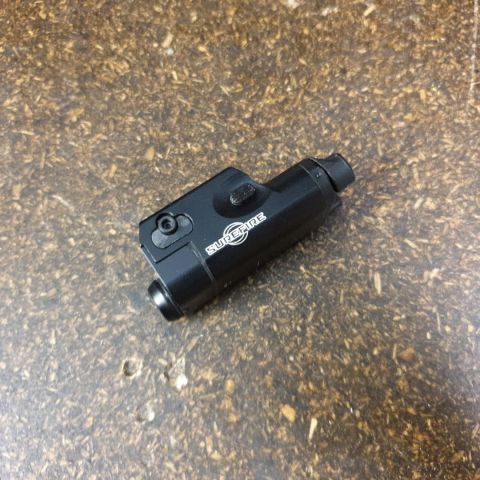 Surefire XC1-B light 