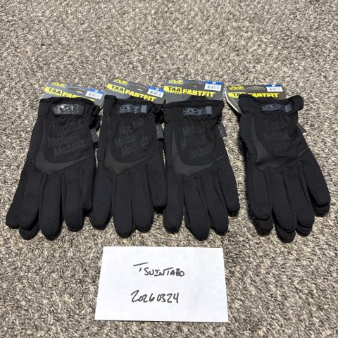 NIB Mechanix FastFit Gloves