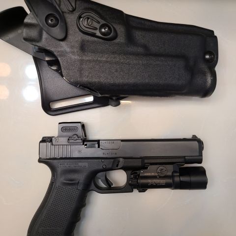 Glock 34, holosun 509t, x300u,
