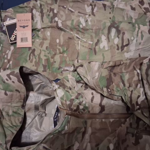 BEYOND A6 Gore-Tex Large