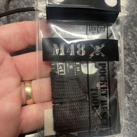 United Cutlery M48 Pocket Tool