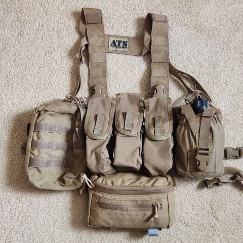 Chest Rigs!
