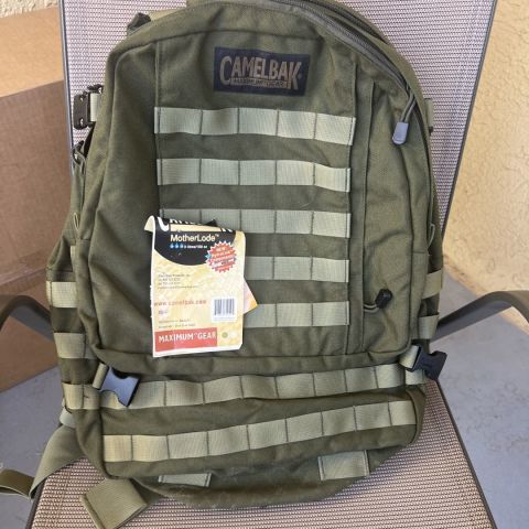 Rare NWT Camelbak Motherlode NO TRADES