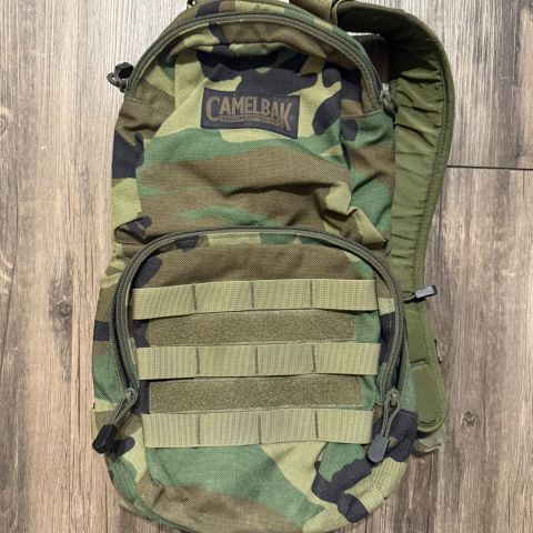 Camelbak MULE M81 woodland 