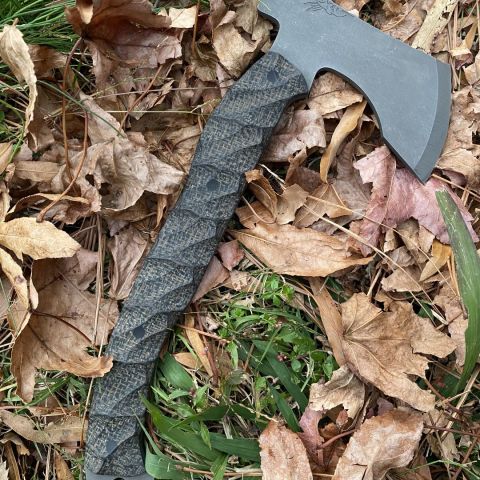 Half Faced Blades Tomahawk