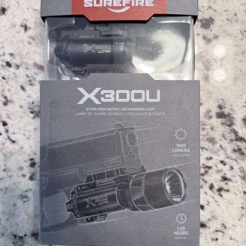 BNIB Surefire X300U