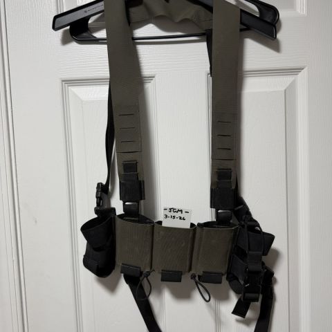 Unobtanium Gear Chest rig