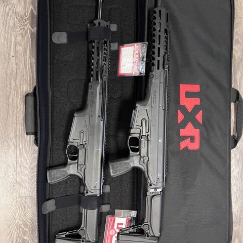 *PRICE DROP* BNIB PWS UXR