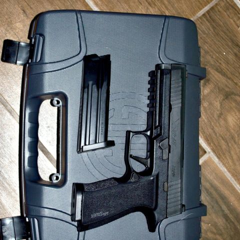 Sig Sauer P320 XTen 10mm