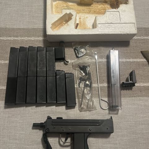 Cobray M-11 with many extras