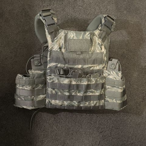 ABU Geronimo T3 quad release 