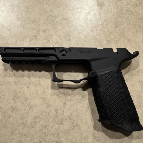 Icarus A.C.E. 320 SOCOM Full