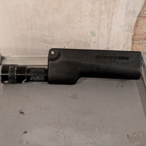 HK MP5 / AP5 Surefire Handguard 628