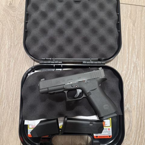NIB Glock 48 mos 