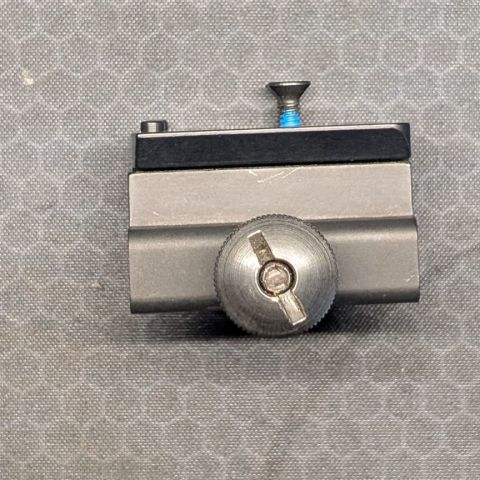 TRIJICON RM34 RMR MOUNT