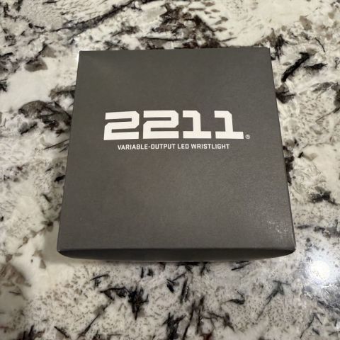 Surefire 2211 Wrist light NIB