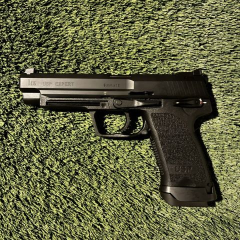 HK USP 9 expert