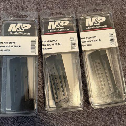 S&W M&P compact 12rd mags