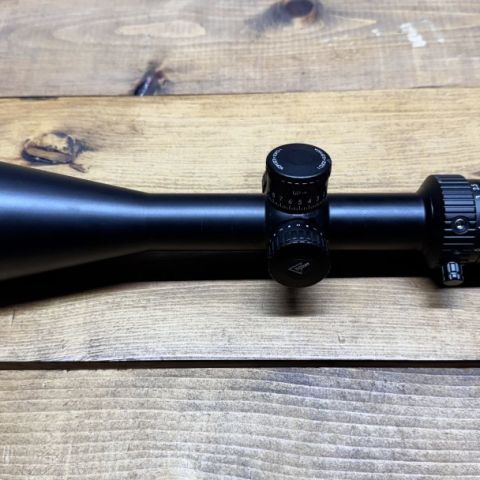 Trijicon Credo 2.5-10x56