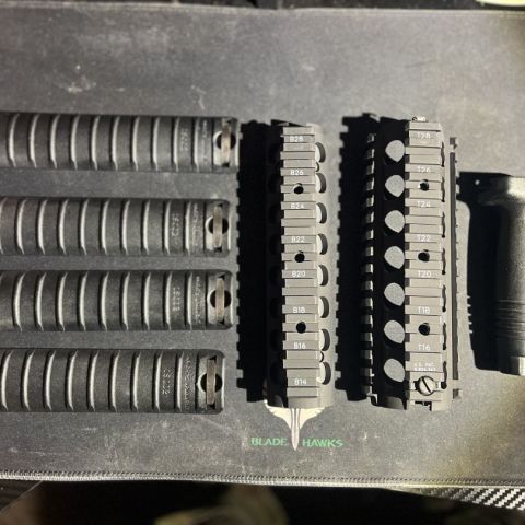 KAC Quadrail W/ ribs+grip