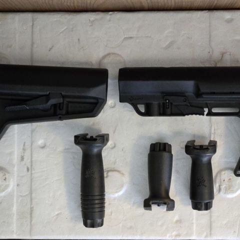 Magpul Stocks, KAC Stubby, VFG