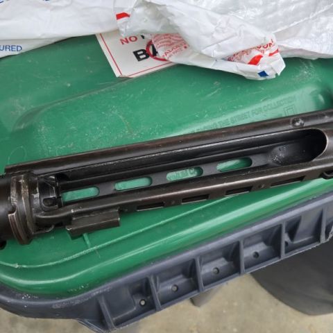 HK21 shroud assembly