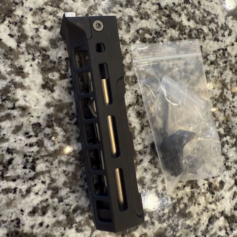 RS Regulate MLOK rail