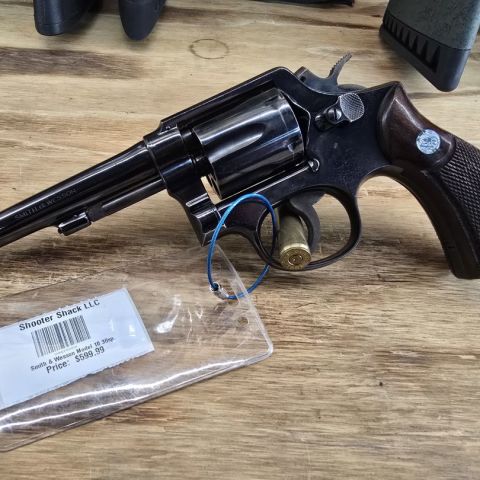 Smith & Wesson model 10