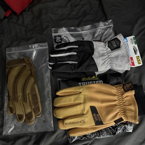 Gloves, winter and tactical