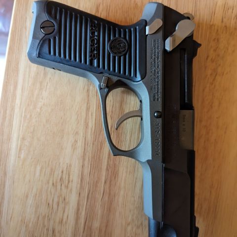 Ruger & Diamondback upper Wanting to Trade