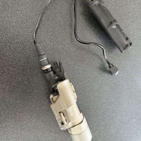 Surefire x300t-a with switch 