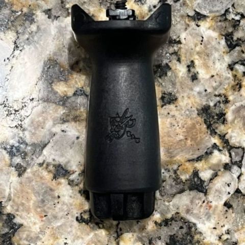 KAC Stubby Broomstick - Mlok 