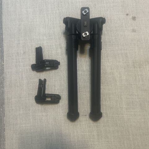 Magpul offset ironsight/Bipod