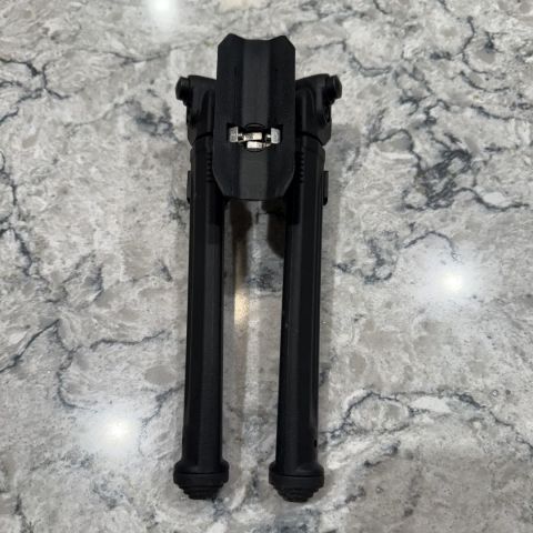 Magpul Sling Stud Bipod 