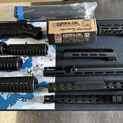Handguard dump