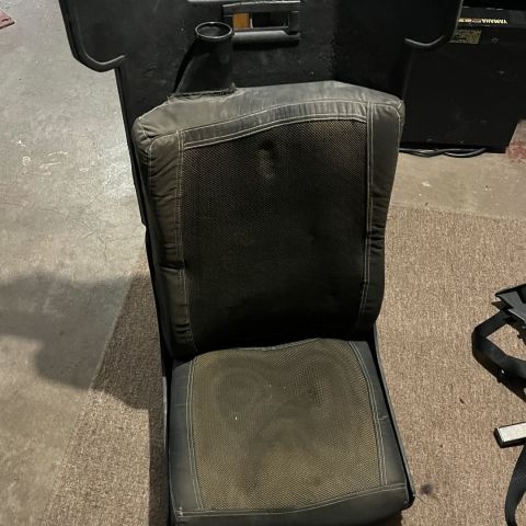 AH-1 Cobra seat