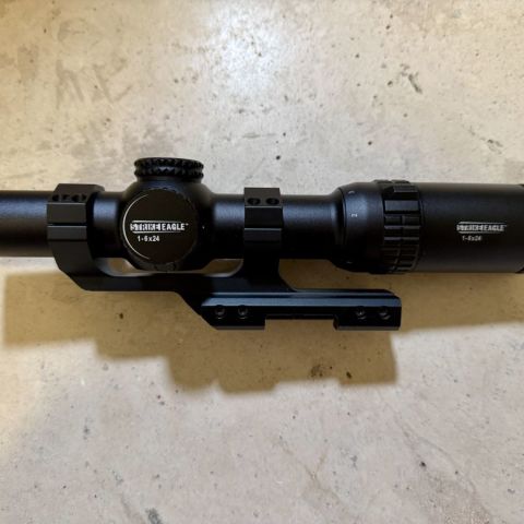 Vortex Strike Eagle w/Mount