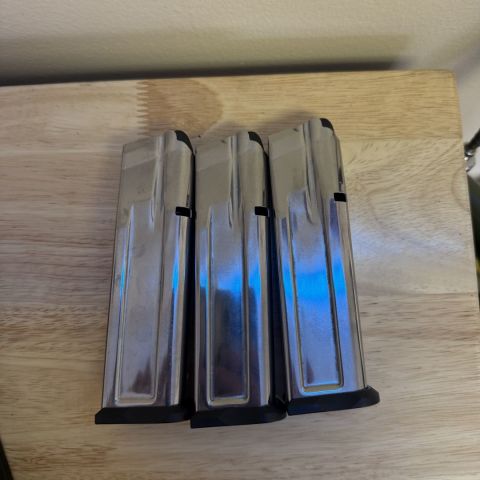 Tisas Checkmate 2011 Mags 17rd