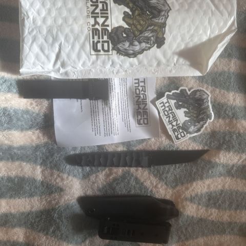 Noveske trained monkey knives 