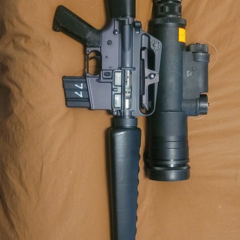 Brownells M16A1 and AN/PVS2