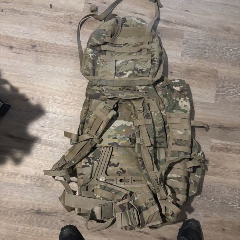 Molle 4K Ruck and IHPS med. 